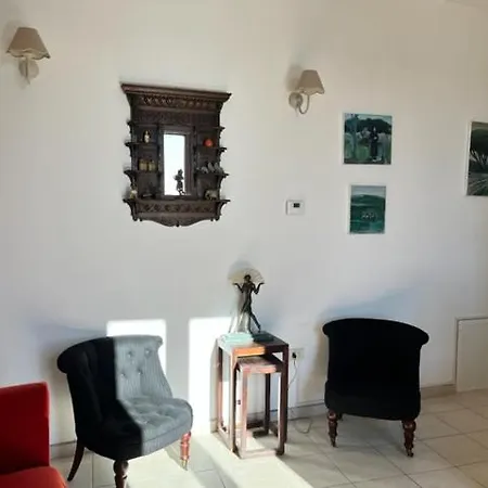 Terrace House ! * Irsina