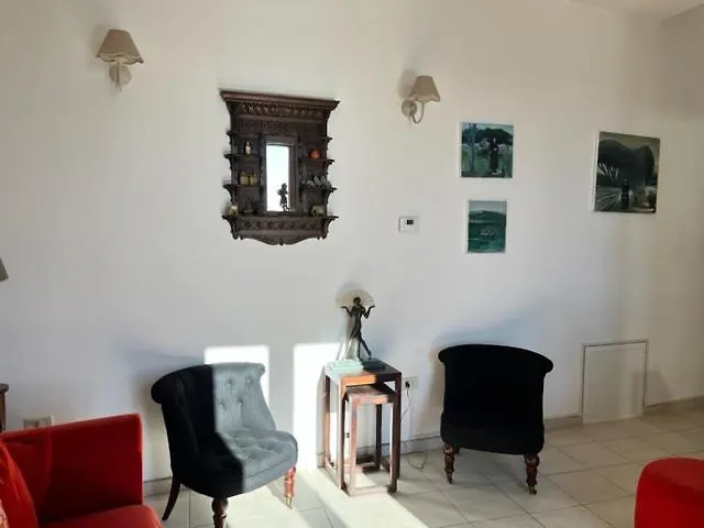 Terrace House ! * Irsina