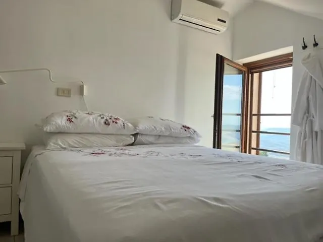 Terrace House ! * Irsina